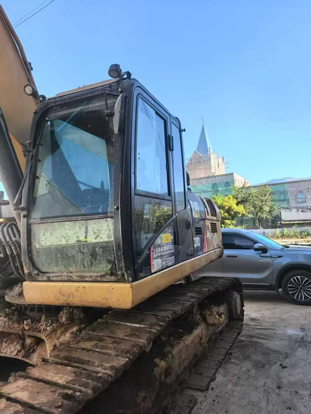 Used Caterpillar 330L Excavator 2016 Model / 4