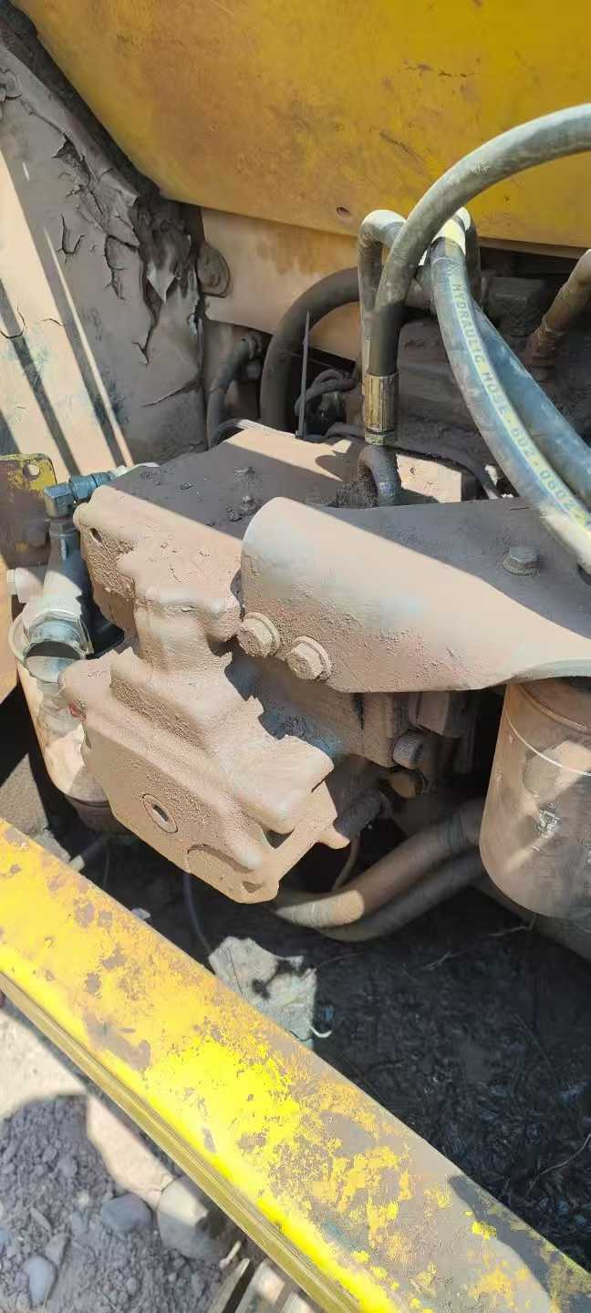 Buy Komatsu PC200-8 Used Excavator / 2 Used Komatsu PC200-8 Excavator 2011 Model / 2