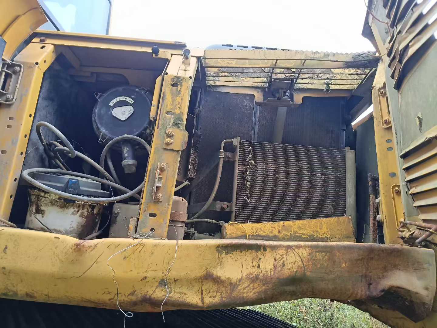 Buy Komatsu PC200-8 Used Excavator / 8 Used Komatsu PC200-8 Excavator 2016 Model / 8