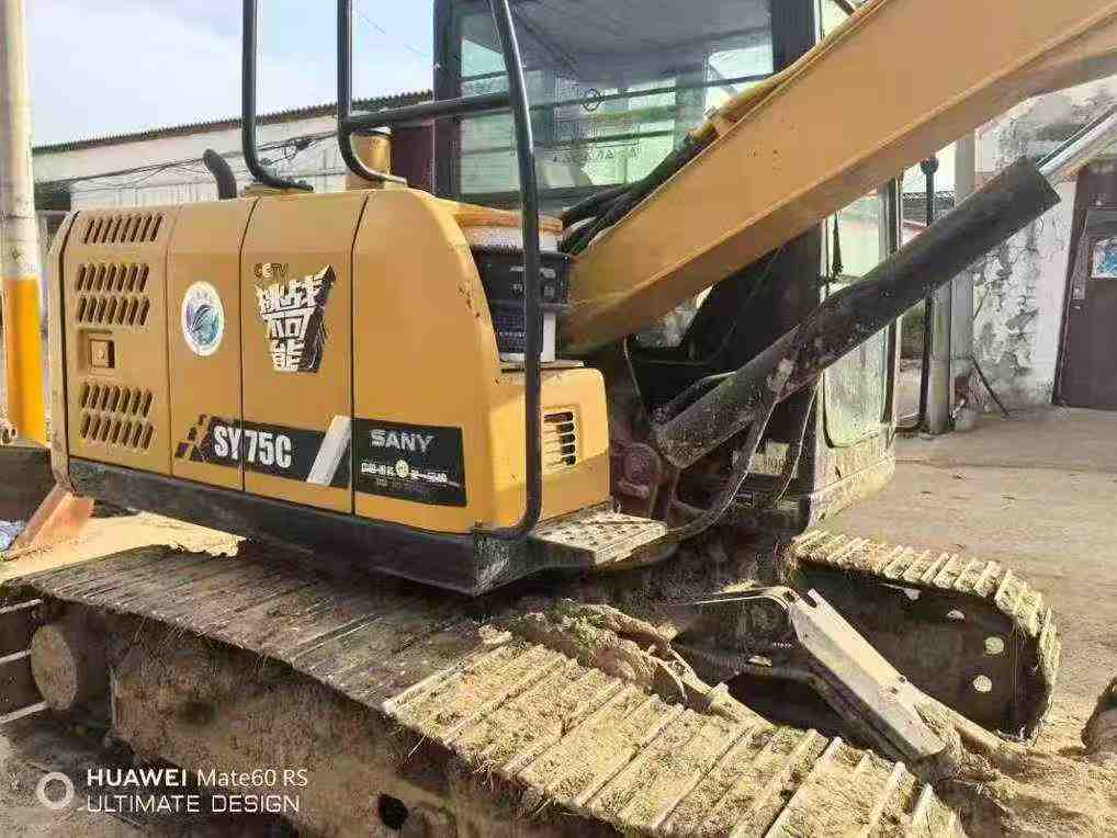 Buy Sany SY75 Used Excavator / 1