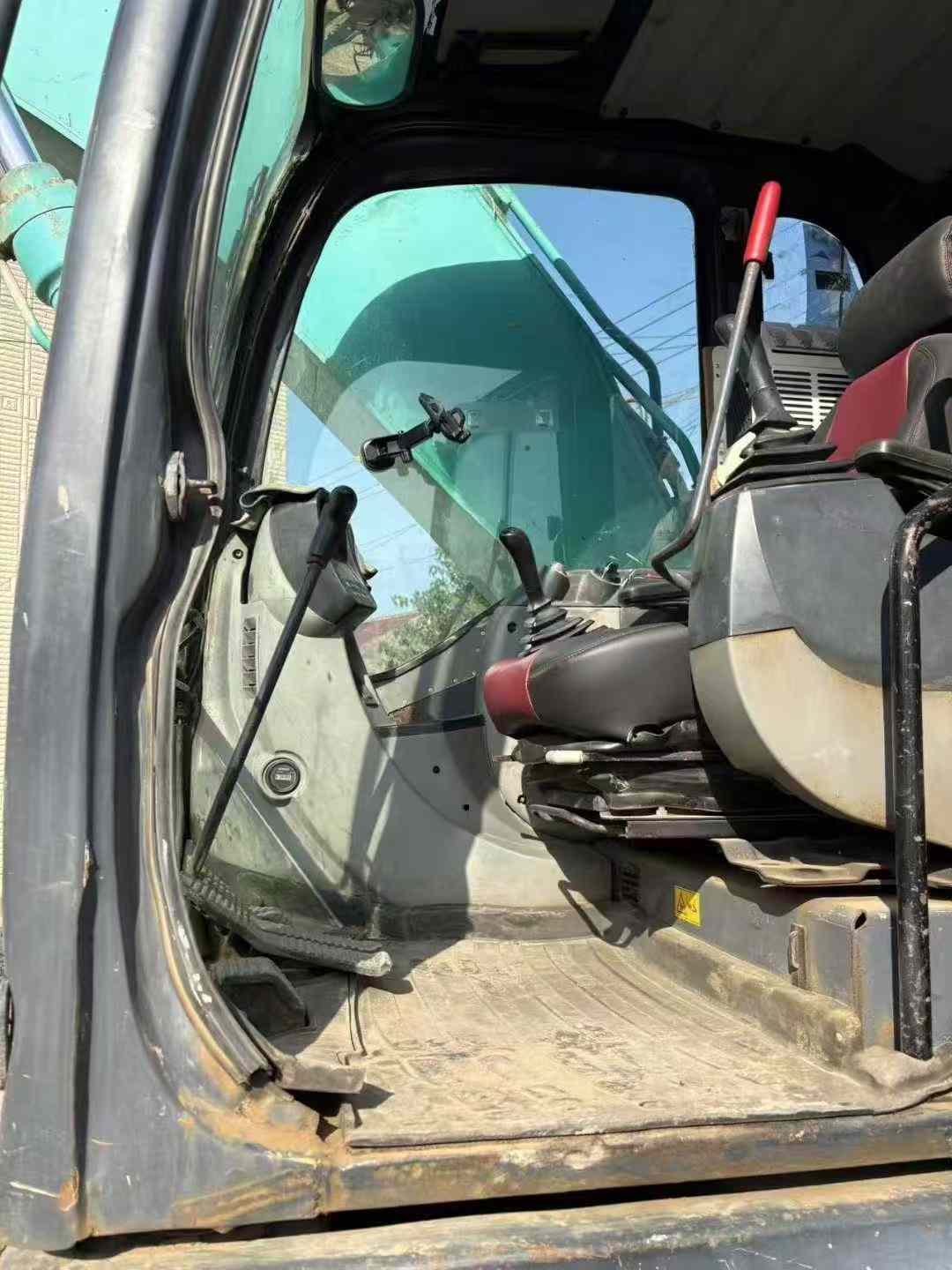 Used Kobelco SK2008 Excavator 2011 Model / 8