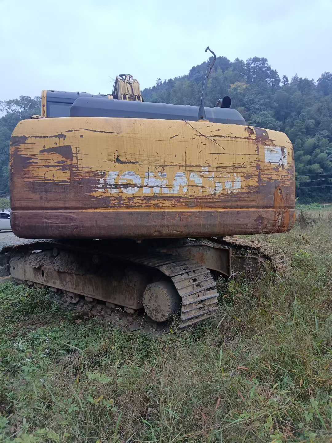 Buy Komatsu PC200-8 Used Excavator / 3 Used Komatsu PC200-8 Excavator 2016 Model / 3