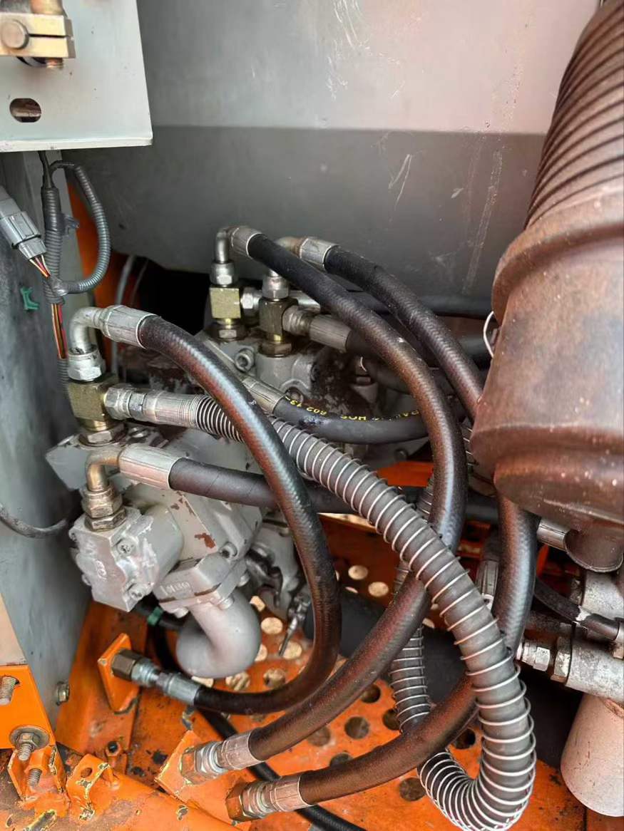 Buy Hitachi ZX70 Used Excavator / 6 Used Hitachi ZX70 Excavator 2012 Model / 6