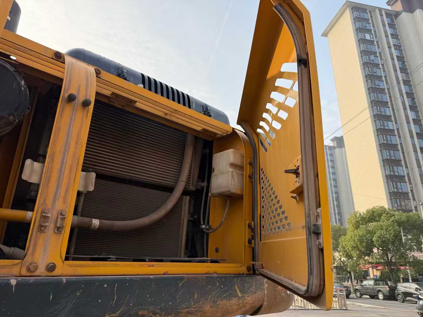 Used Hyundai R215VSN Excavator 2021 Model / 7