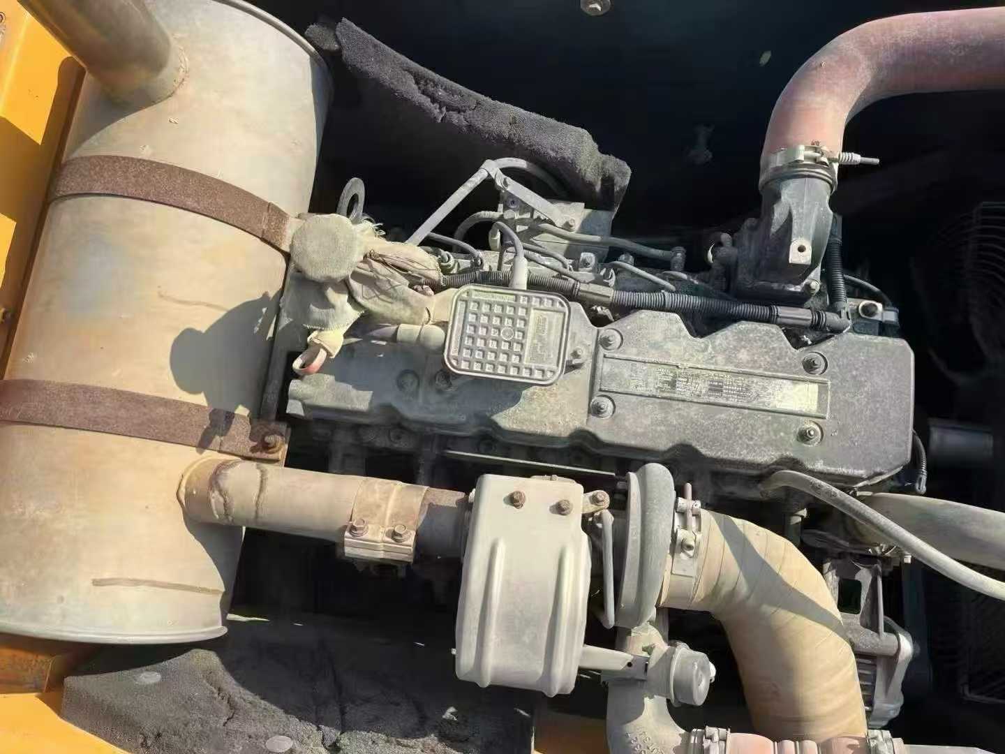 Used Hyundai R215VS Excavator 2018 Model / 5