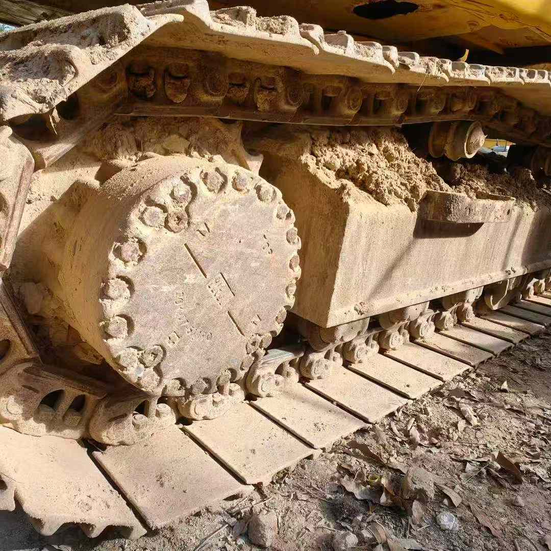 Used Komatsu PC200-8 Excavator 2021 Model / 6