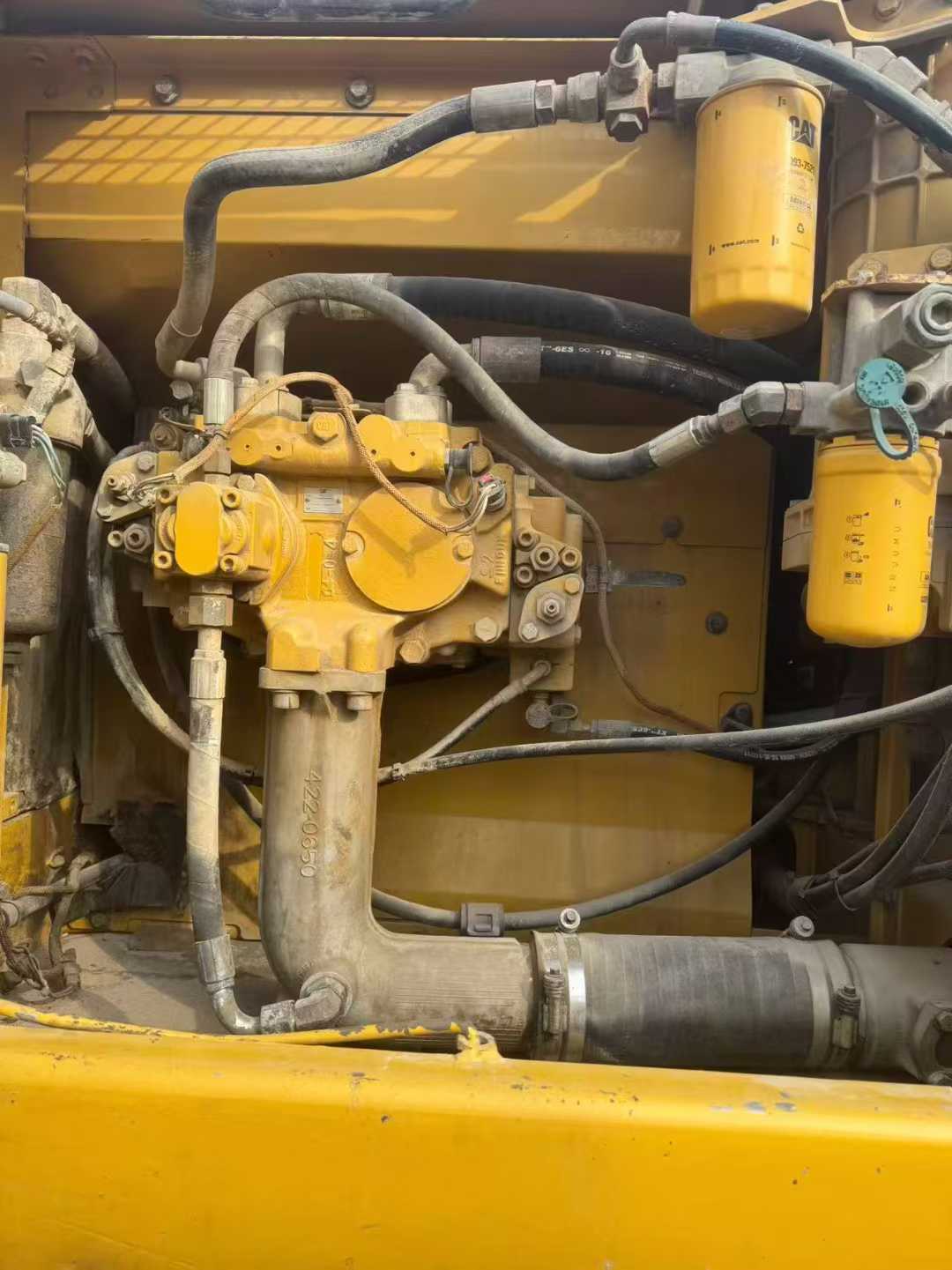 Buy Caterpillar 330L Used Excavator / 3 Used Caterpillar 330L Excavator 2017 Model / 3