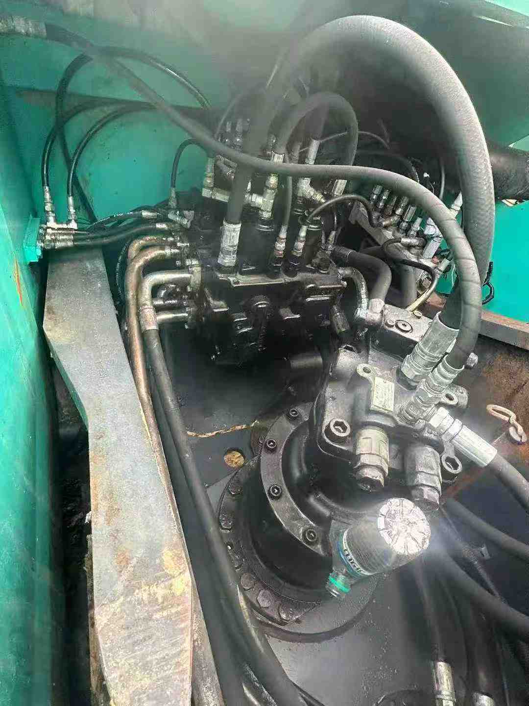 Used Kobelco SK200 Excavator 2016 Model / 7