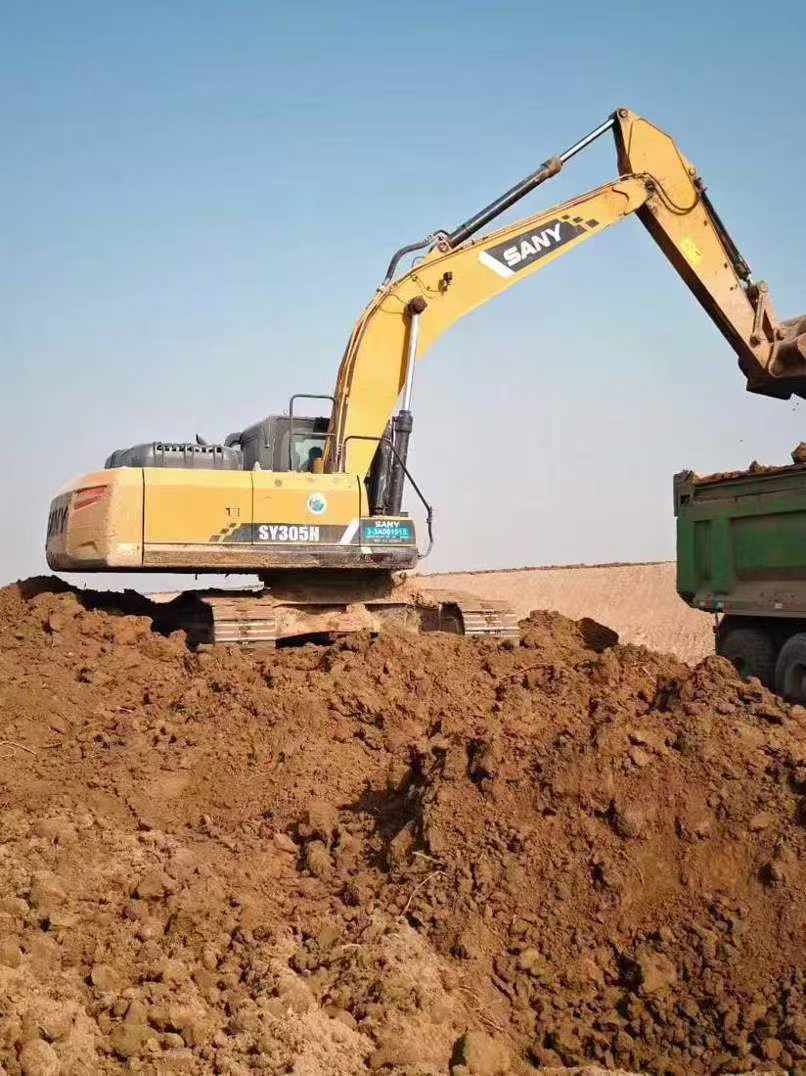 Used Sany SY245H Excavator 2017 Model / 7