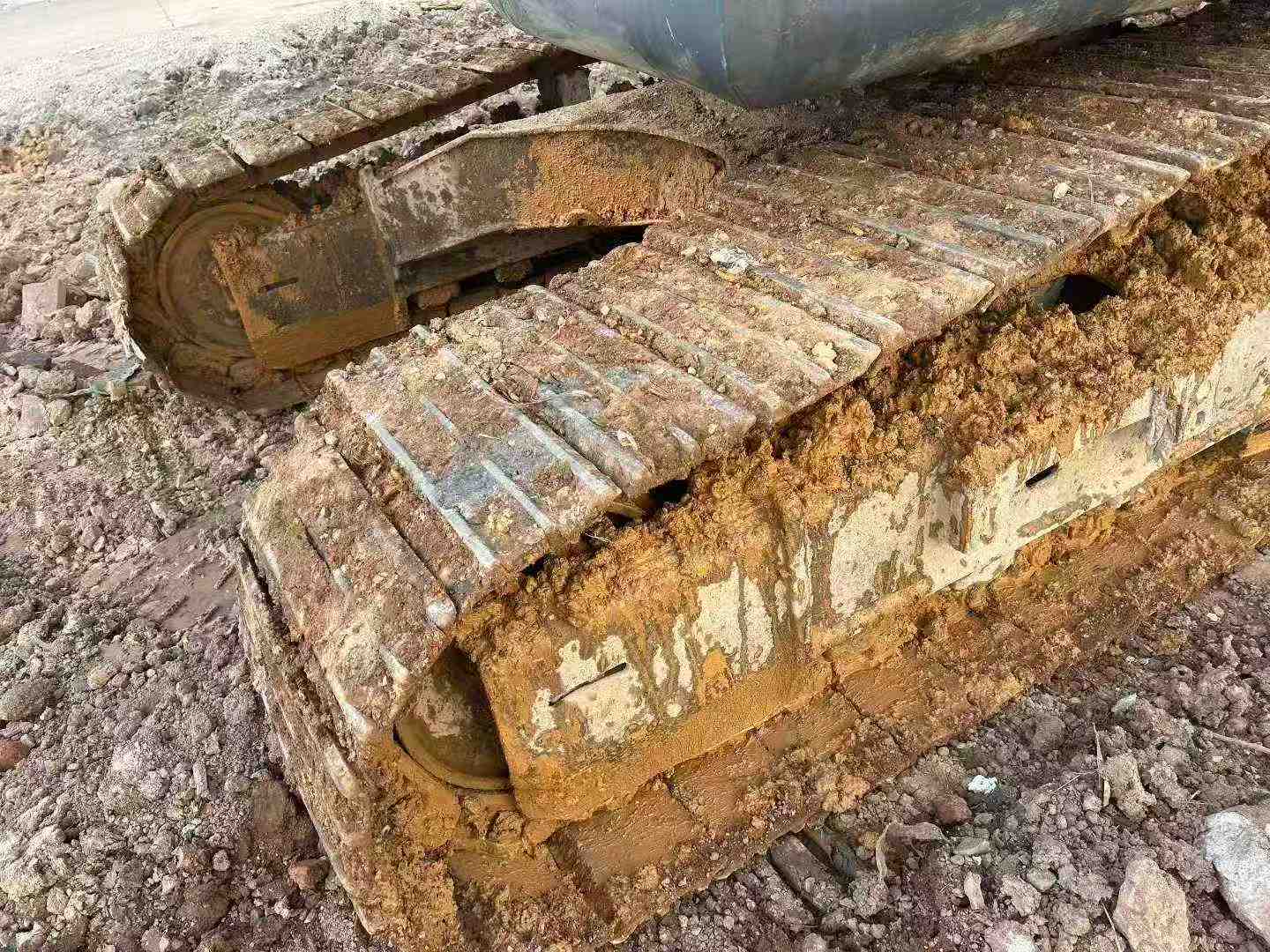 Used Kobelco SK200 Excavator 2016 Model / 9