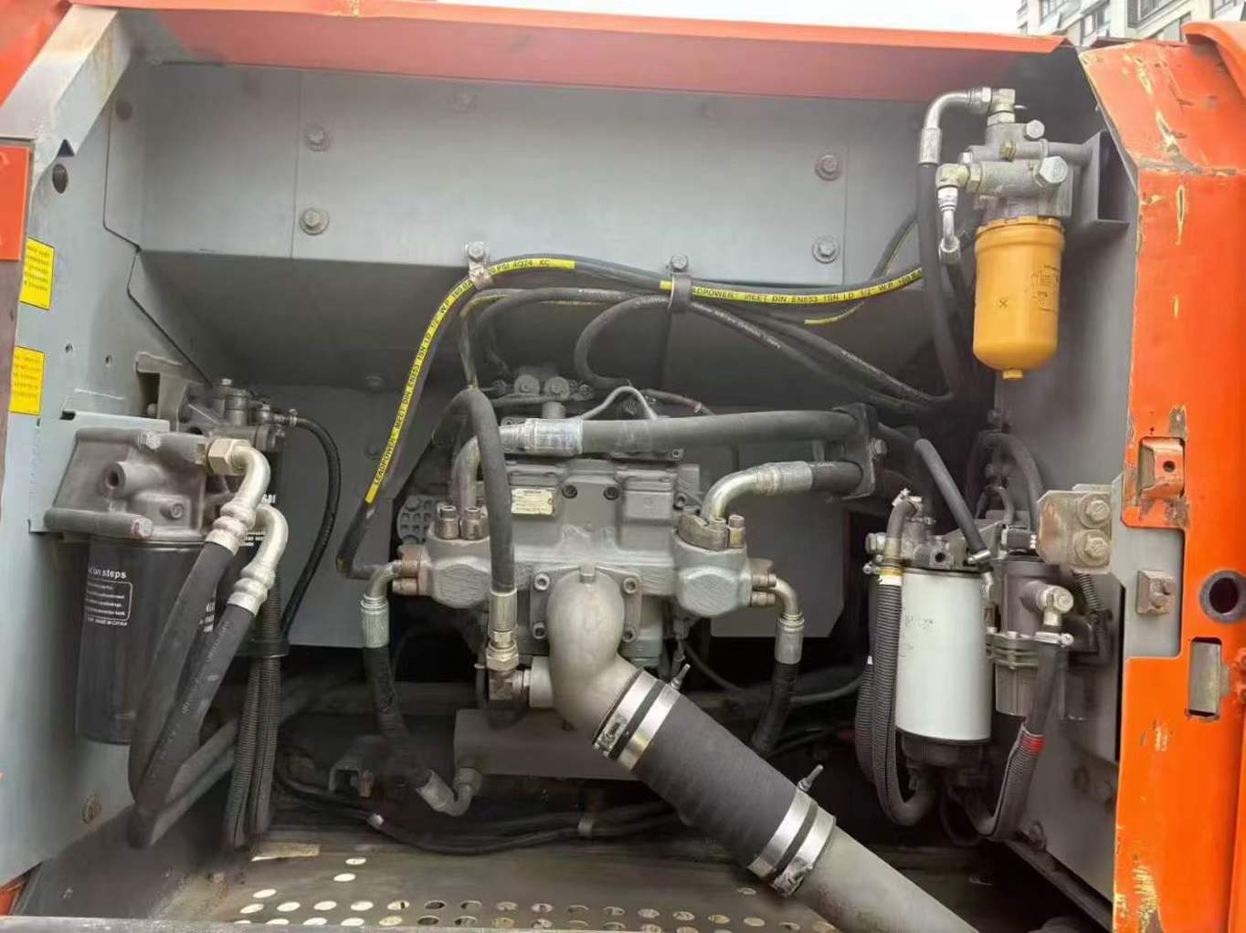 Used Hitachi ZAXIS200 Excavator 2019 Model / 8