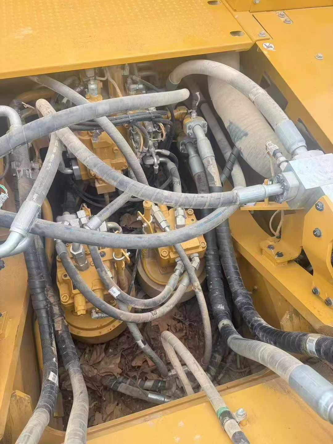 Used Caterpillar CT20 Excavator 2022 Model / 9