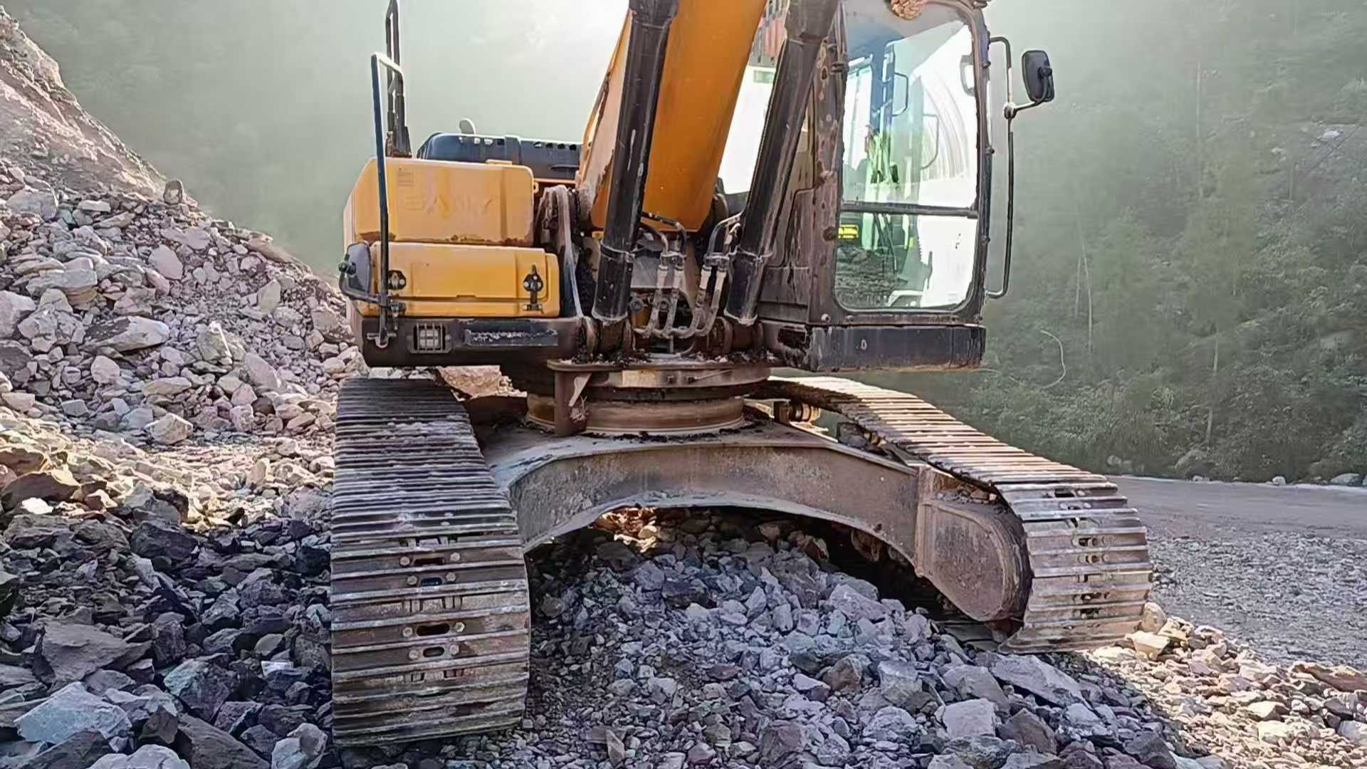 Buy Sany SY245H Used Excavator / 4 Used Sany SY245H Excavator 2022 Model / 4