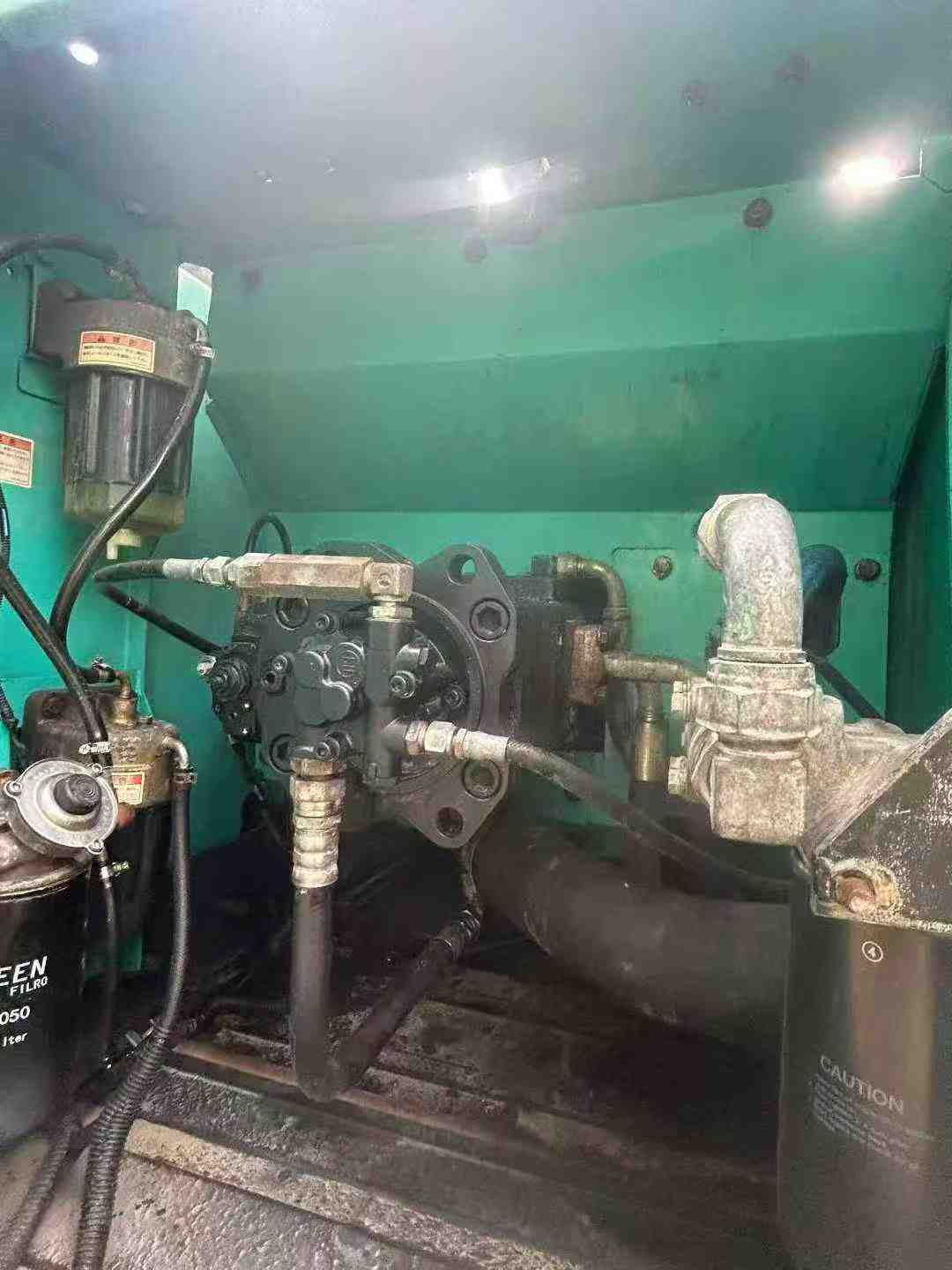 Used Kobelco SK200 Excavator 2016 Model / 6