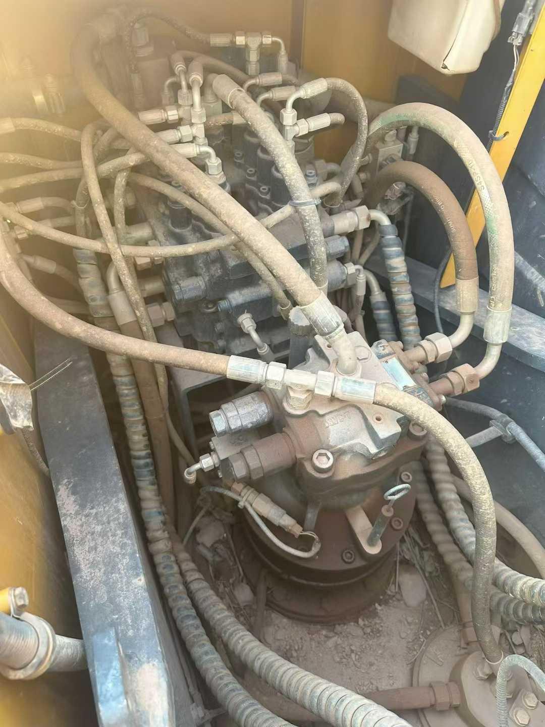 Used XCMG XE135GA Excavator 2020 Model / 6