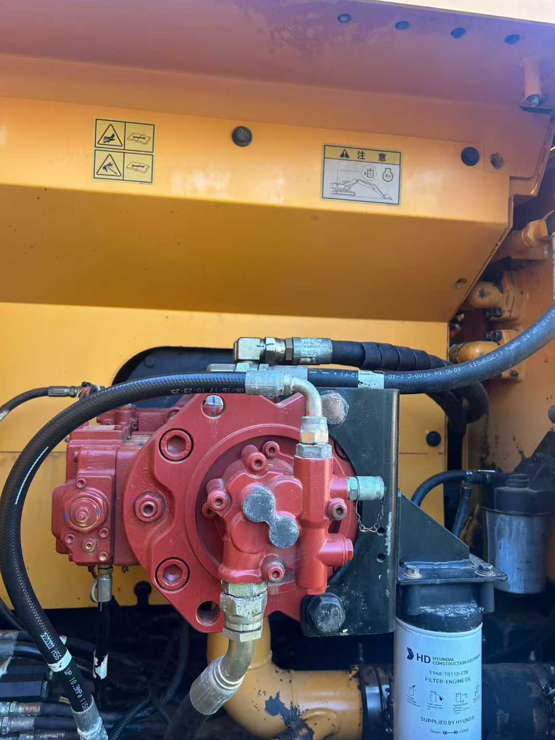 Used Hyundai R 60VS Excavator 2018 Model / 8