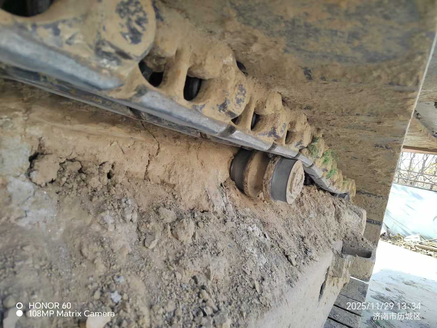 Used Hitachi ZAXIS200 Excavator 2021 Model / 4