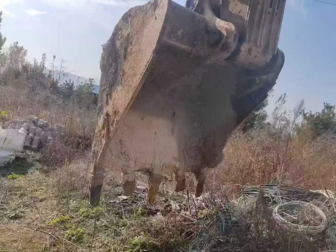 Used Caterpillar 320D Excavator 2010 Model / 3