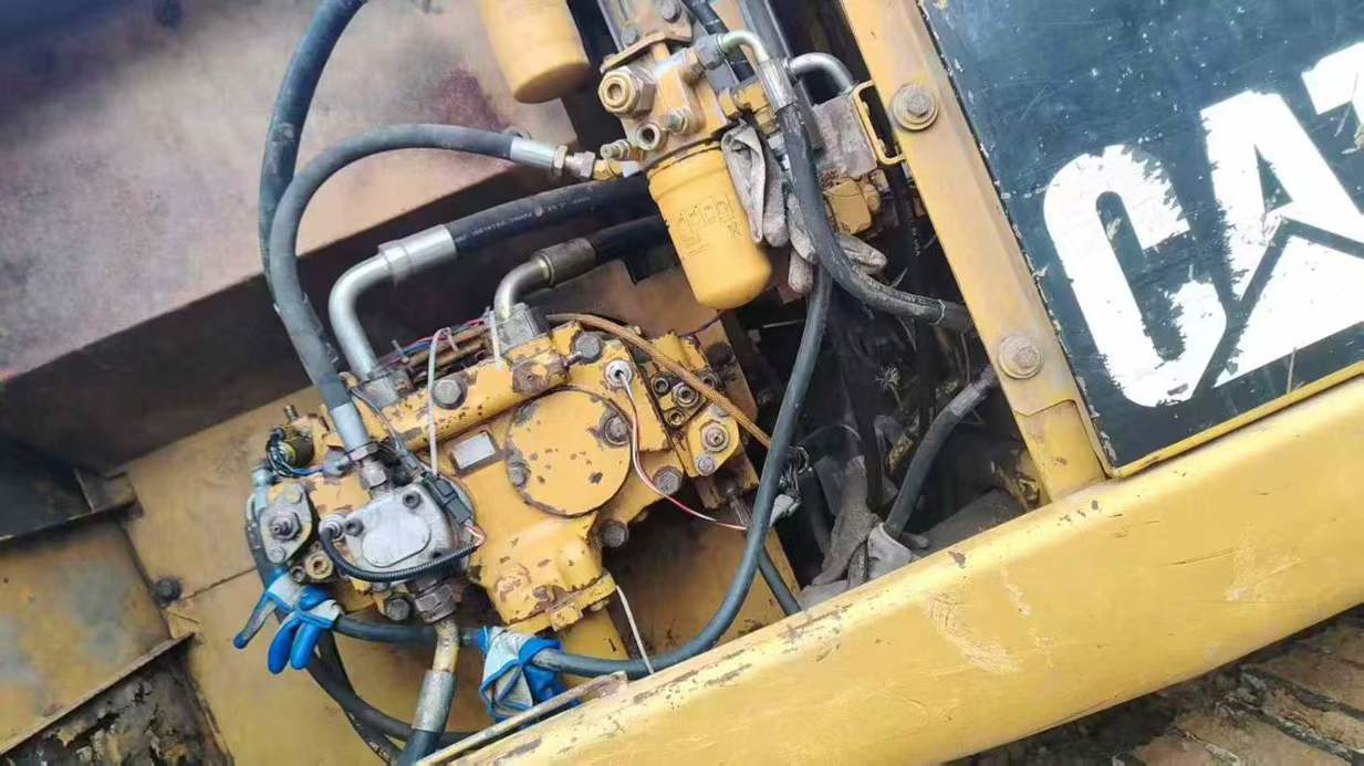 Used Caterpillar 320C Excavator 2016 Model / 4