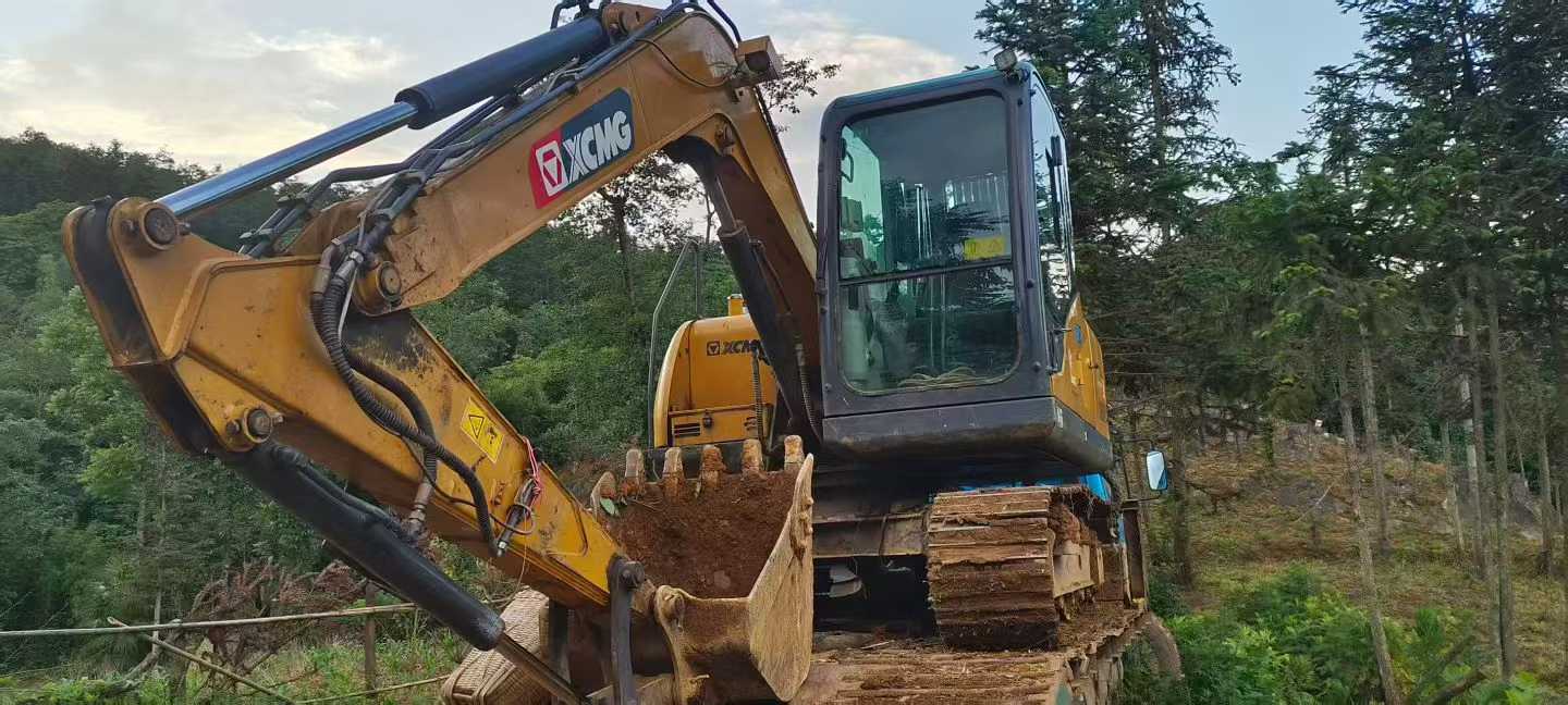 Used XCMG XE80 Excavator 2022 Model / 2