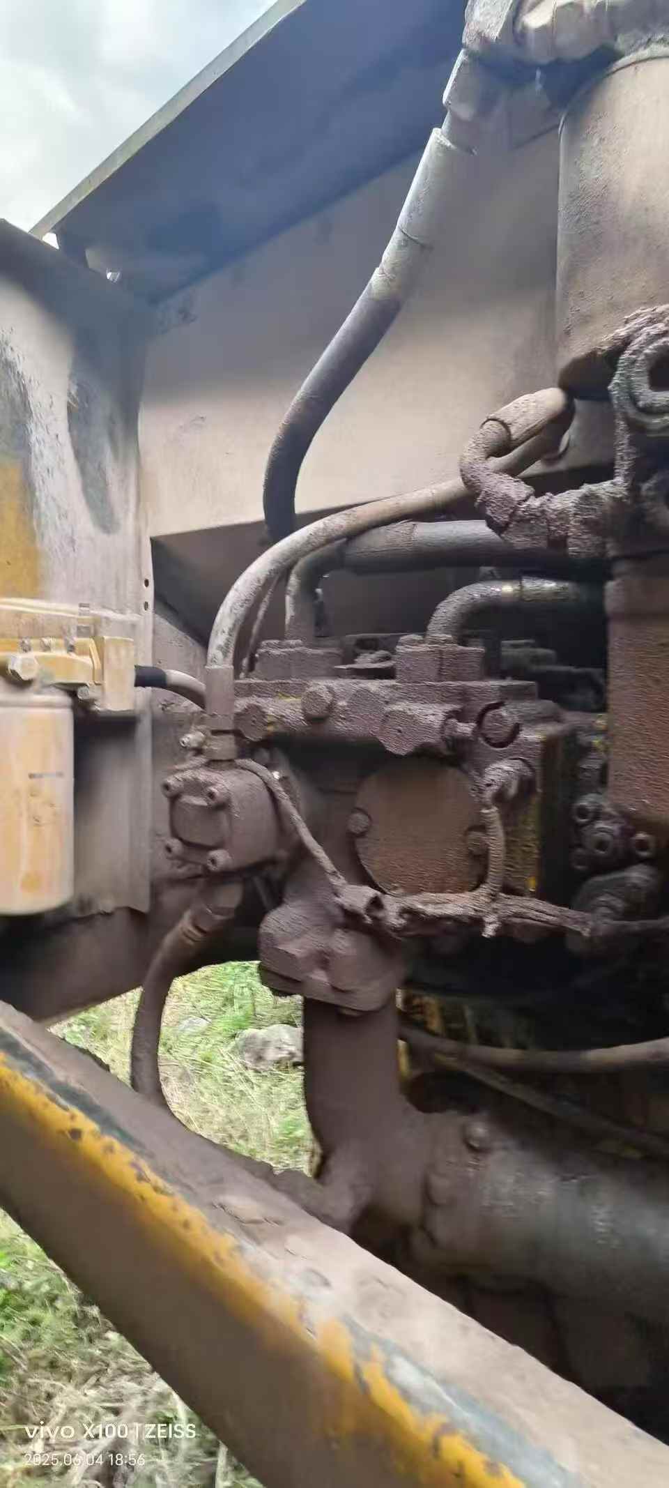 Used Caterpillar 320D Excavator 2016 Model / 2