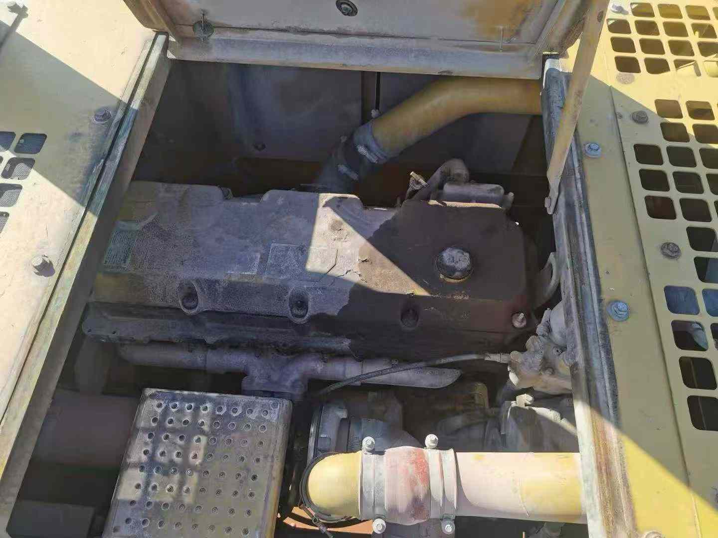 Used Caterpillar CT195 Excavator 2017 Model / 6