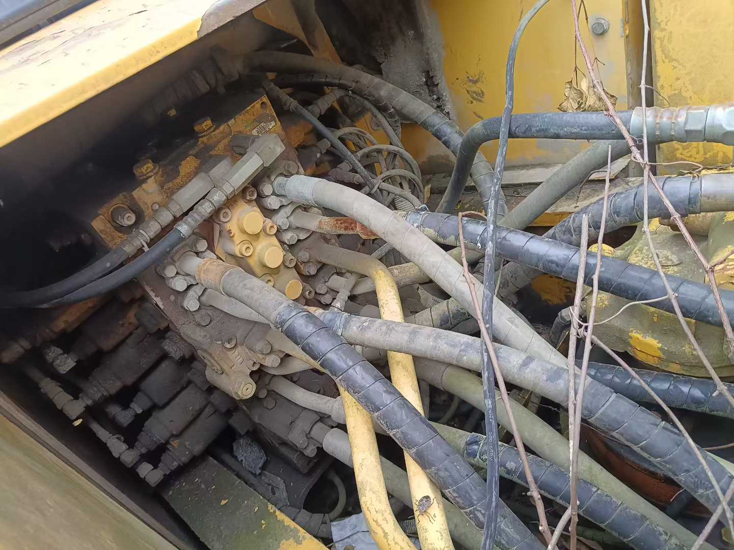 Buy Komatsu PC200-8 Used Excavator / 4 Used Komatsu PC200-8 Excavator 2016 Model / 4