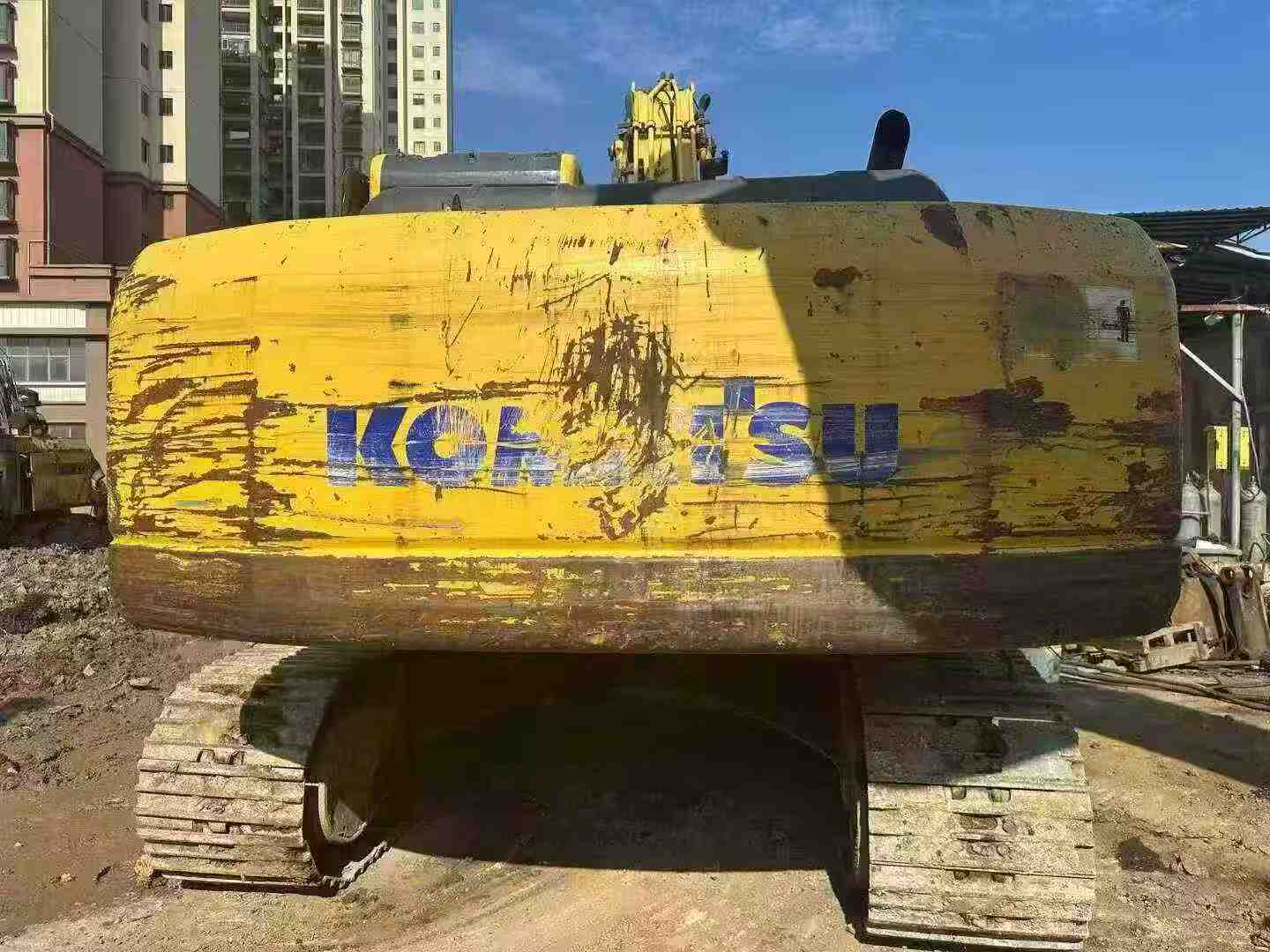 Used Komatsu PC220-8 Excavator 2012 Model / 2