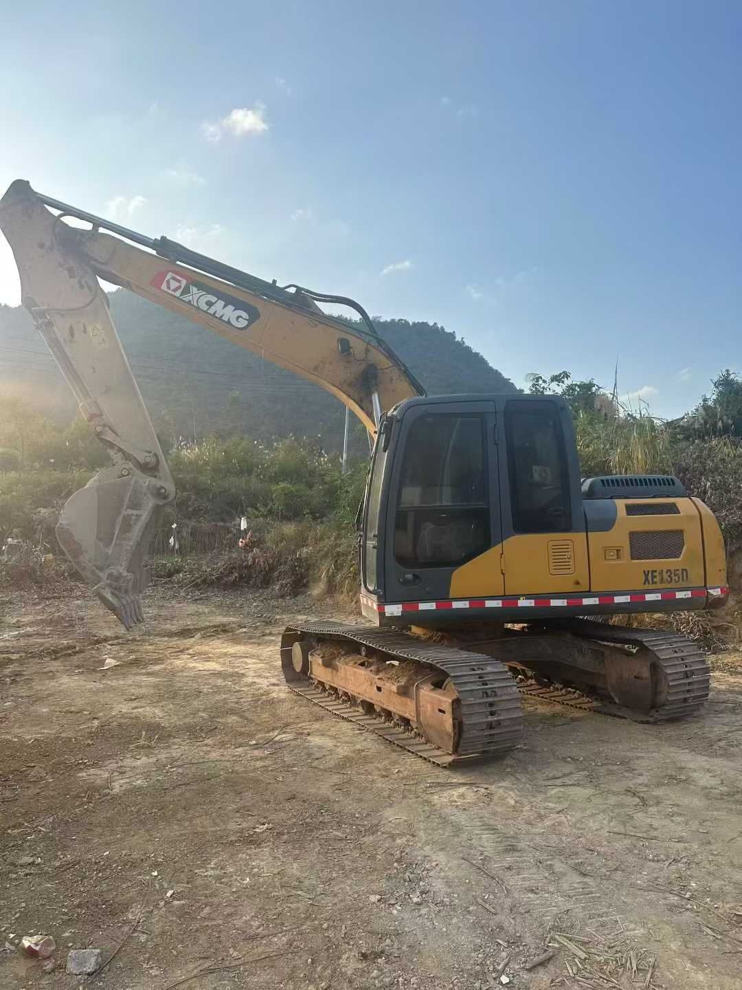 Used XCMG XE135GA Excavator 2020 Model / 3