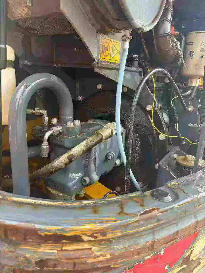 Used XCMG XE60 Excavator 2021 Model / 3