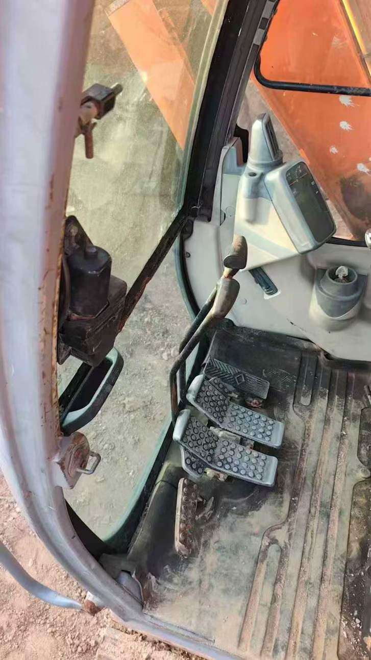 Used Hitachi ZX60 Excavator 2016 Model / 8