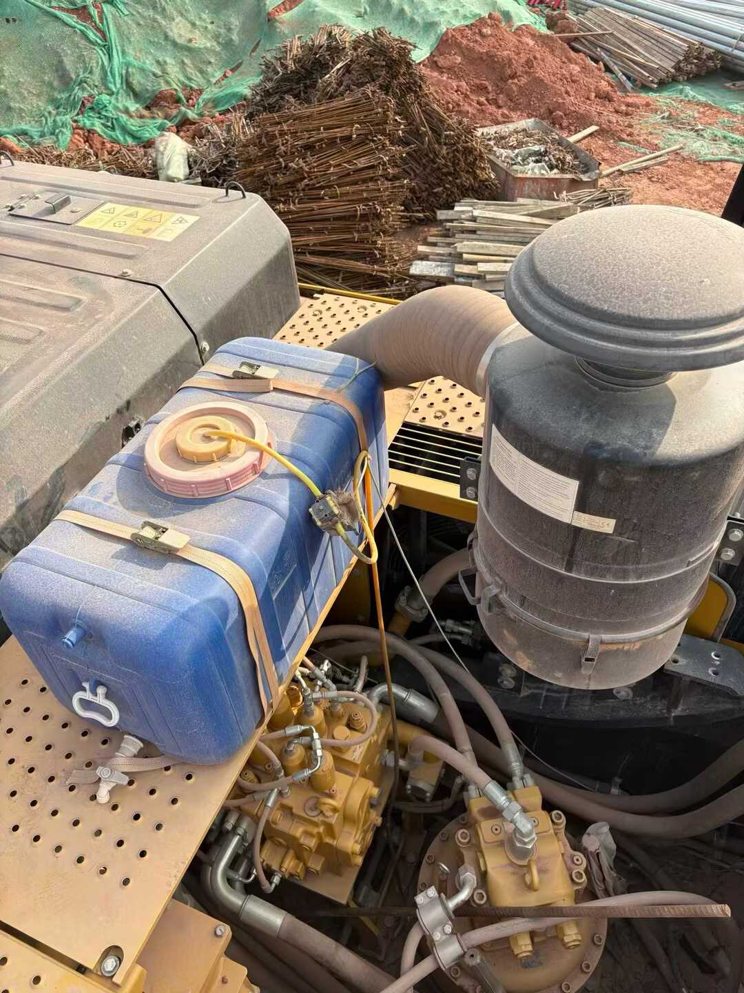 Used Sany SY85 Excavator Model / 8