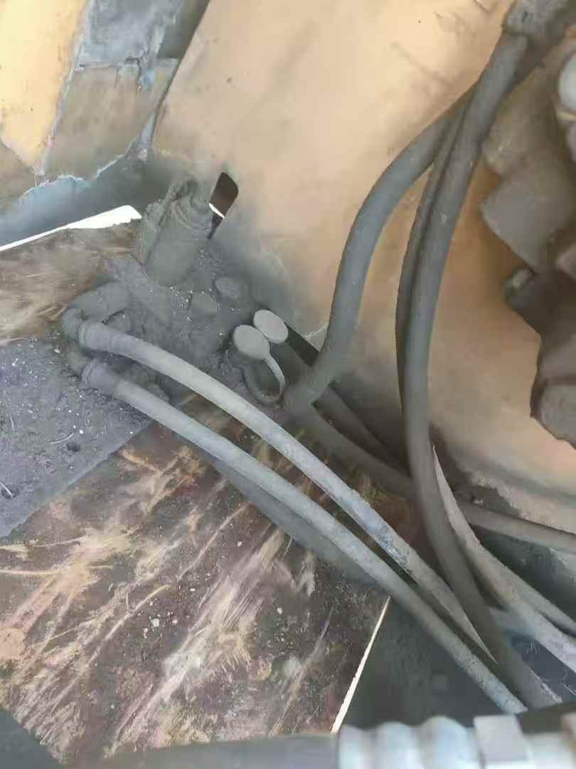 Used Caterpillar 320D Excavator 2016 Model / 4