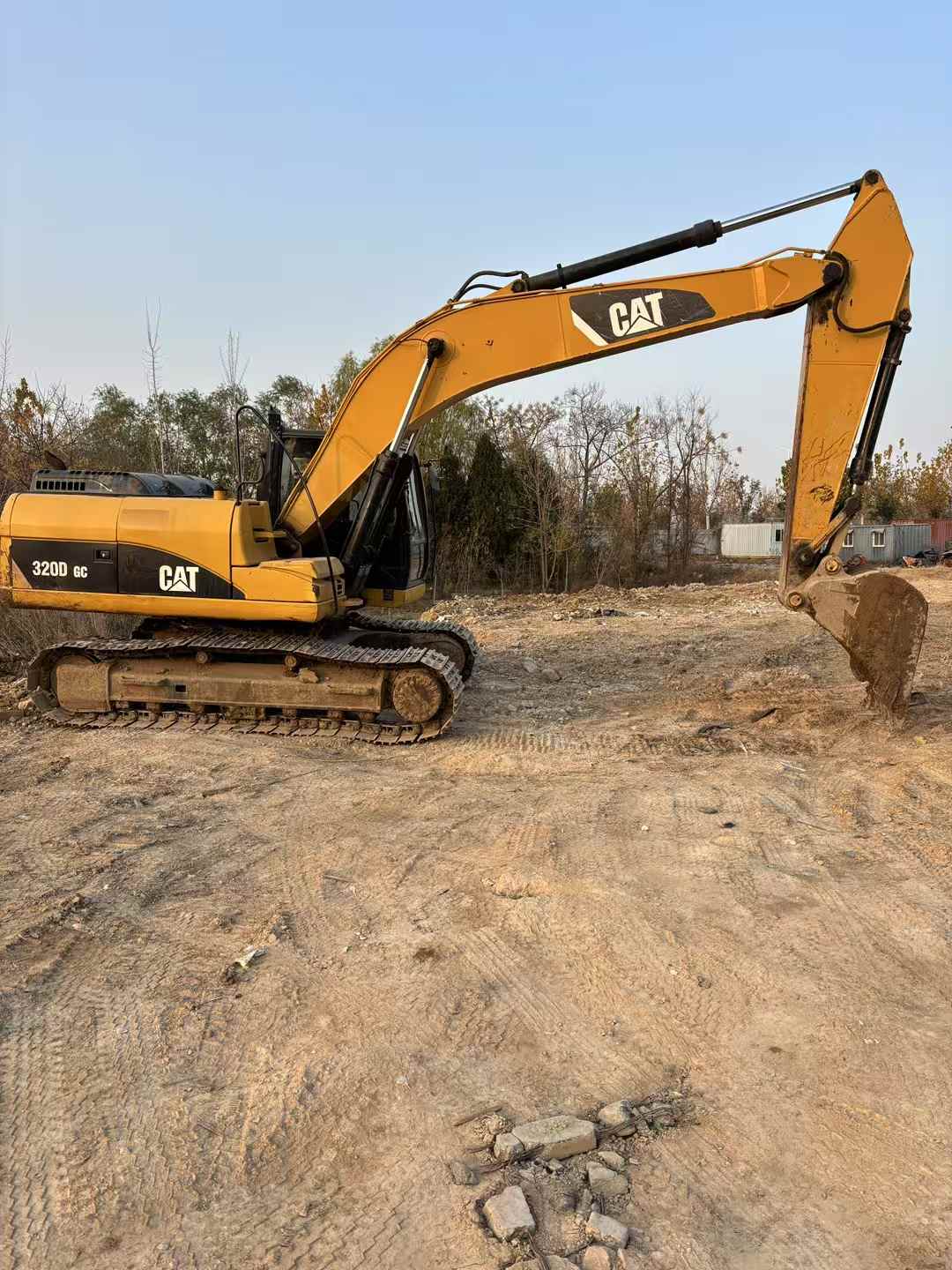 Used Caterpillar CT20 Excavator 2012 Model / 2