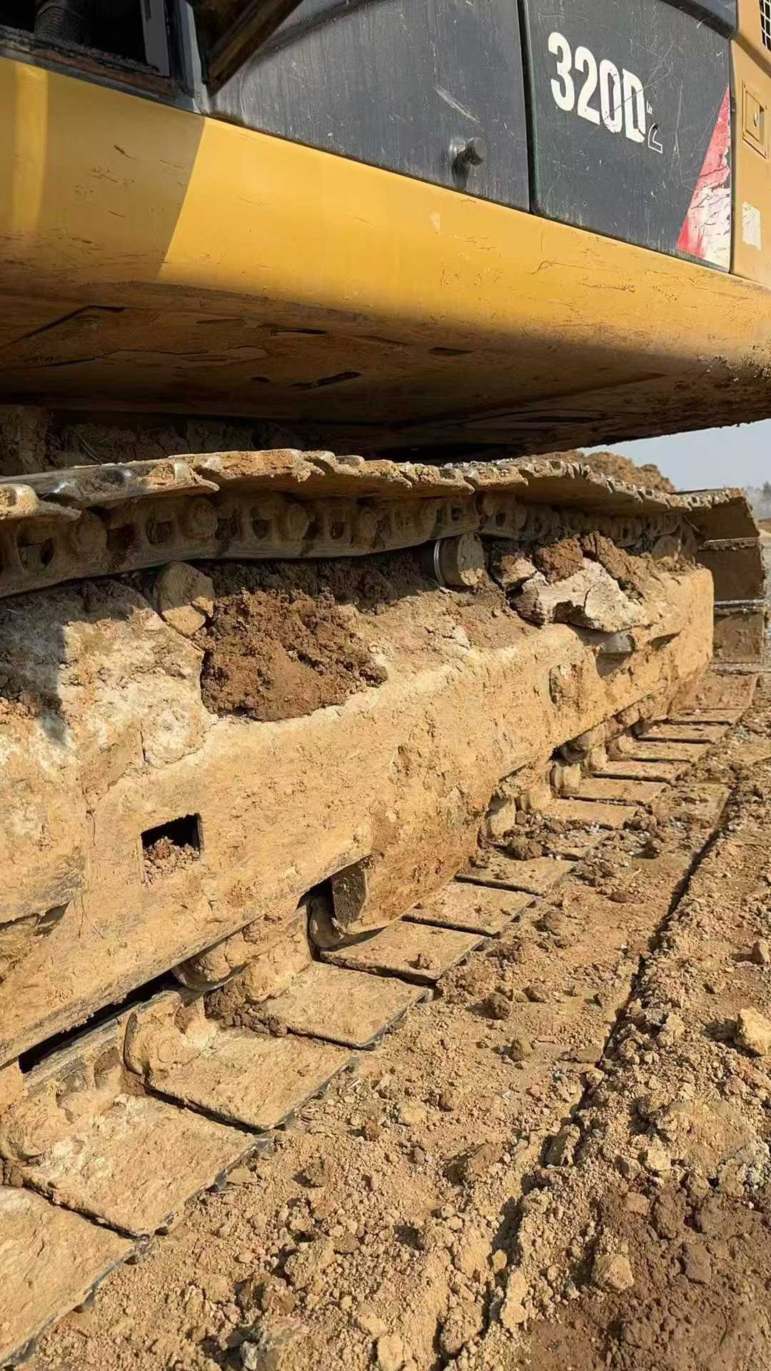 Used Caterpillar CT20 Excavator 2017 Model / 8