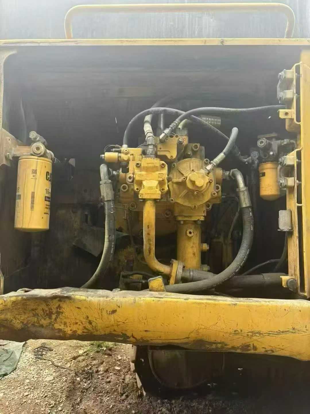 Used Caterpillar CT20 Excavator 2016 Model / 4