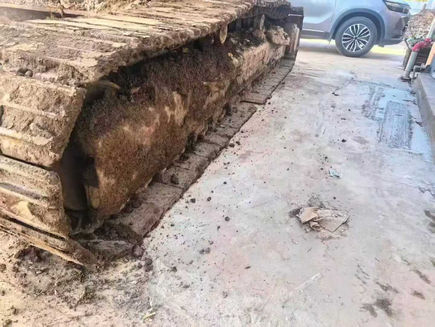 Used Caterpillar 330L Excavator 2016 Model / 9