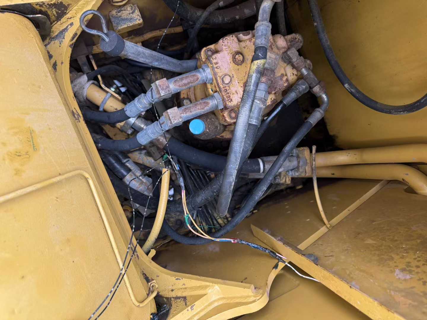 Used Caterpillar 311 Excavator 2016 Model / 9