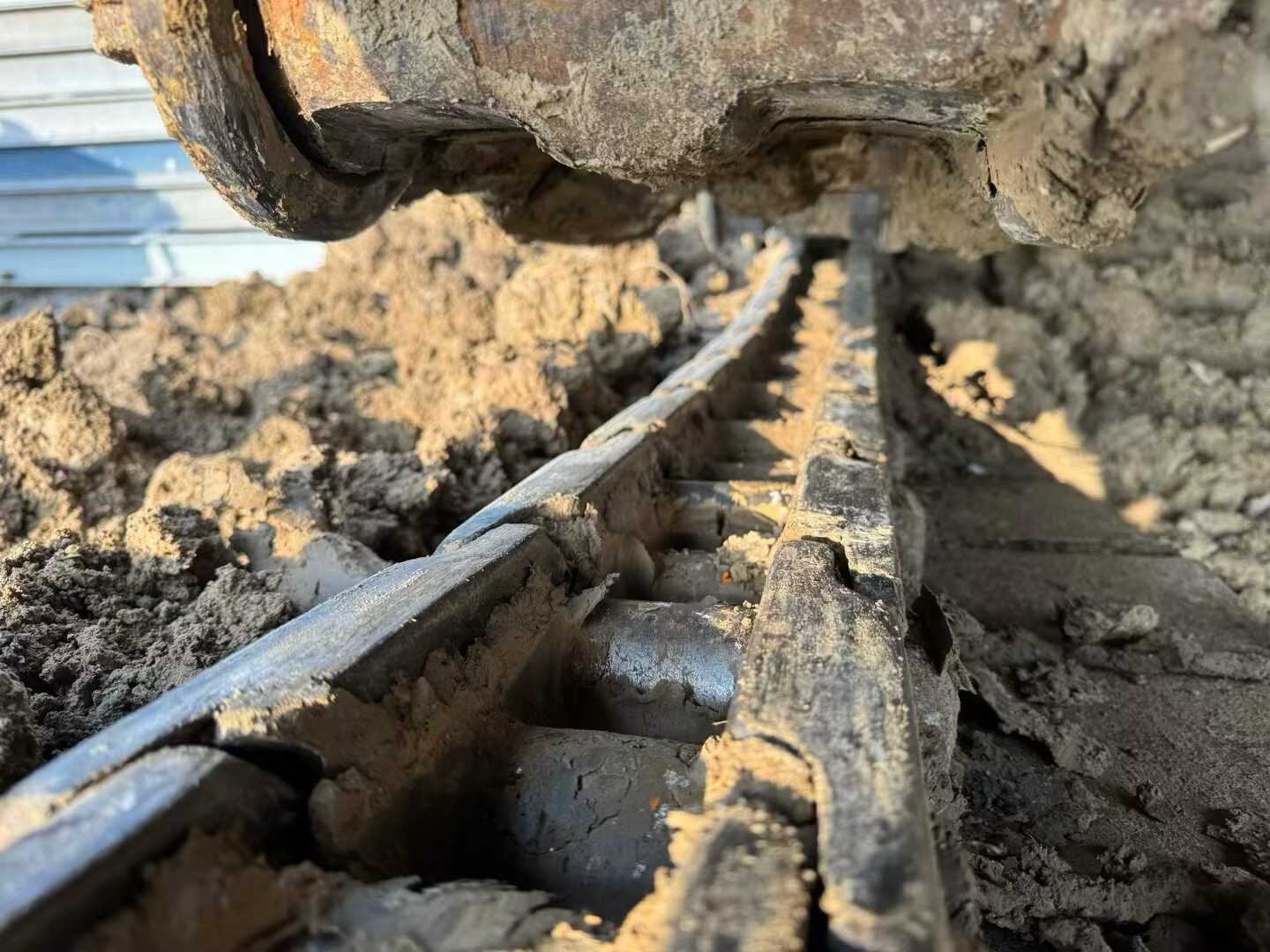 Used Hitachi ZAXIS200 Excavator 2011 Model / 2