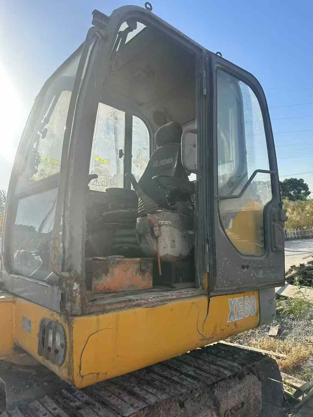 Used XCMG XE60 Excavator 2016 Model / 5