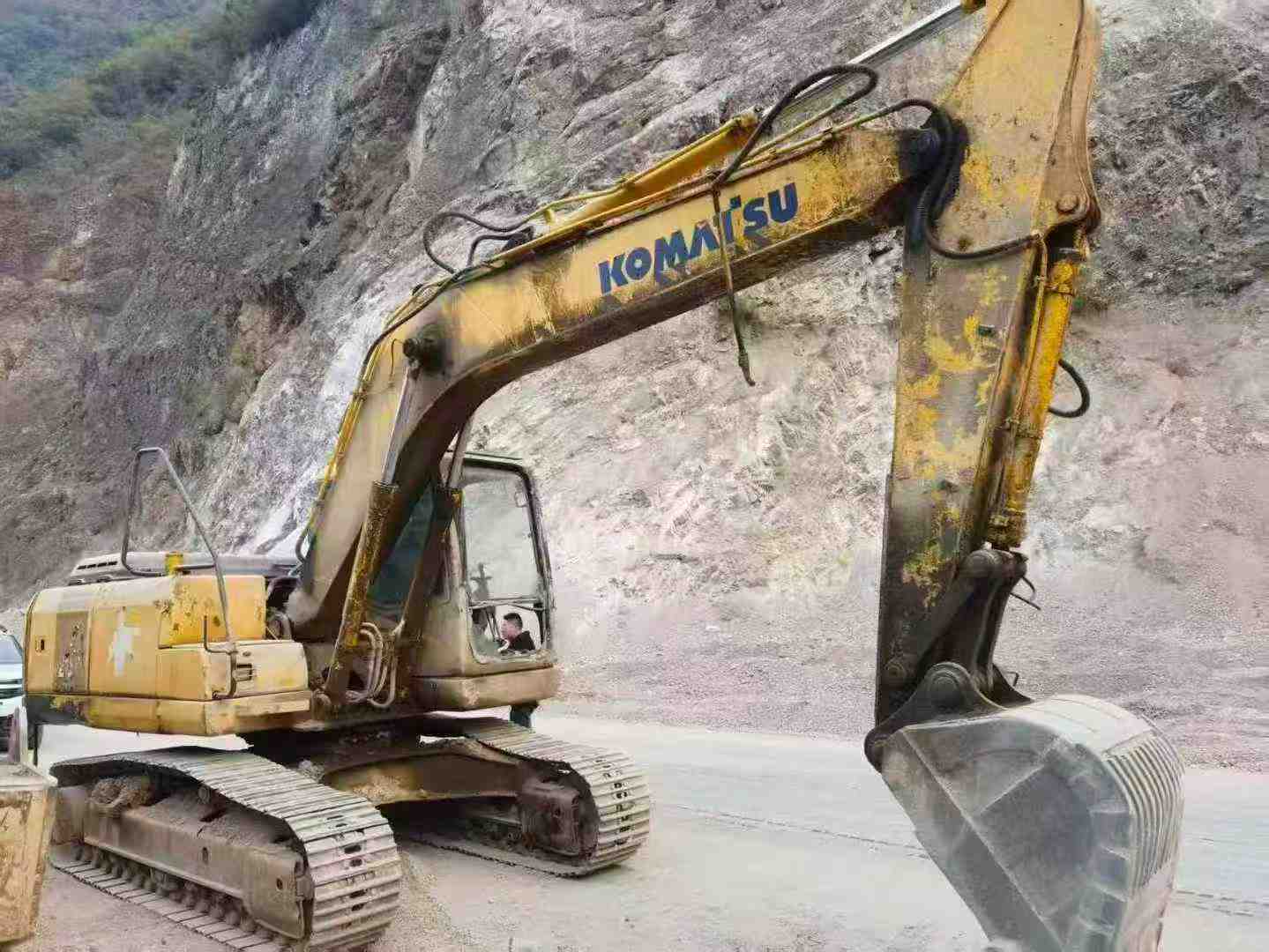 Used Komatsu PC60 Excavator 2016 Model / 2