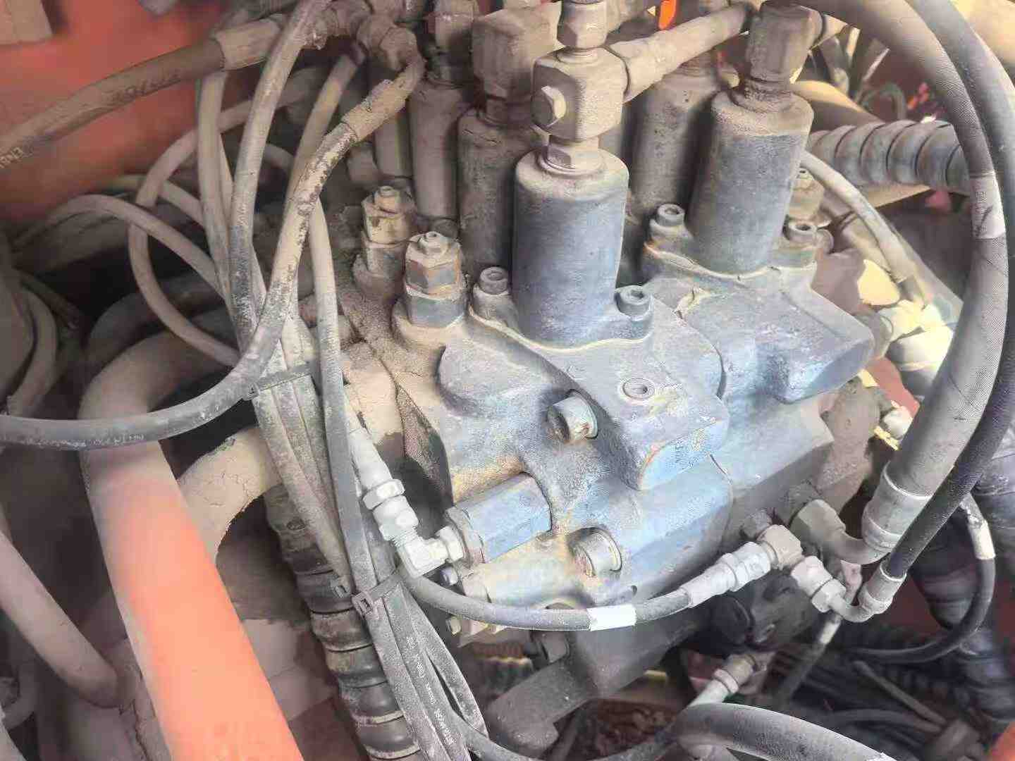 Buy Doosan DH210W-7 Used Excavator / 3 Used Doosan DH210W-7 Excavator 2016 Model / 3