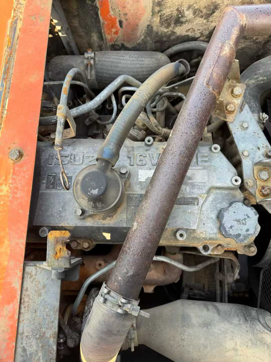 Used Hitachi ZAXIS200 Excavator 2011 Model / 4