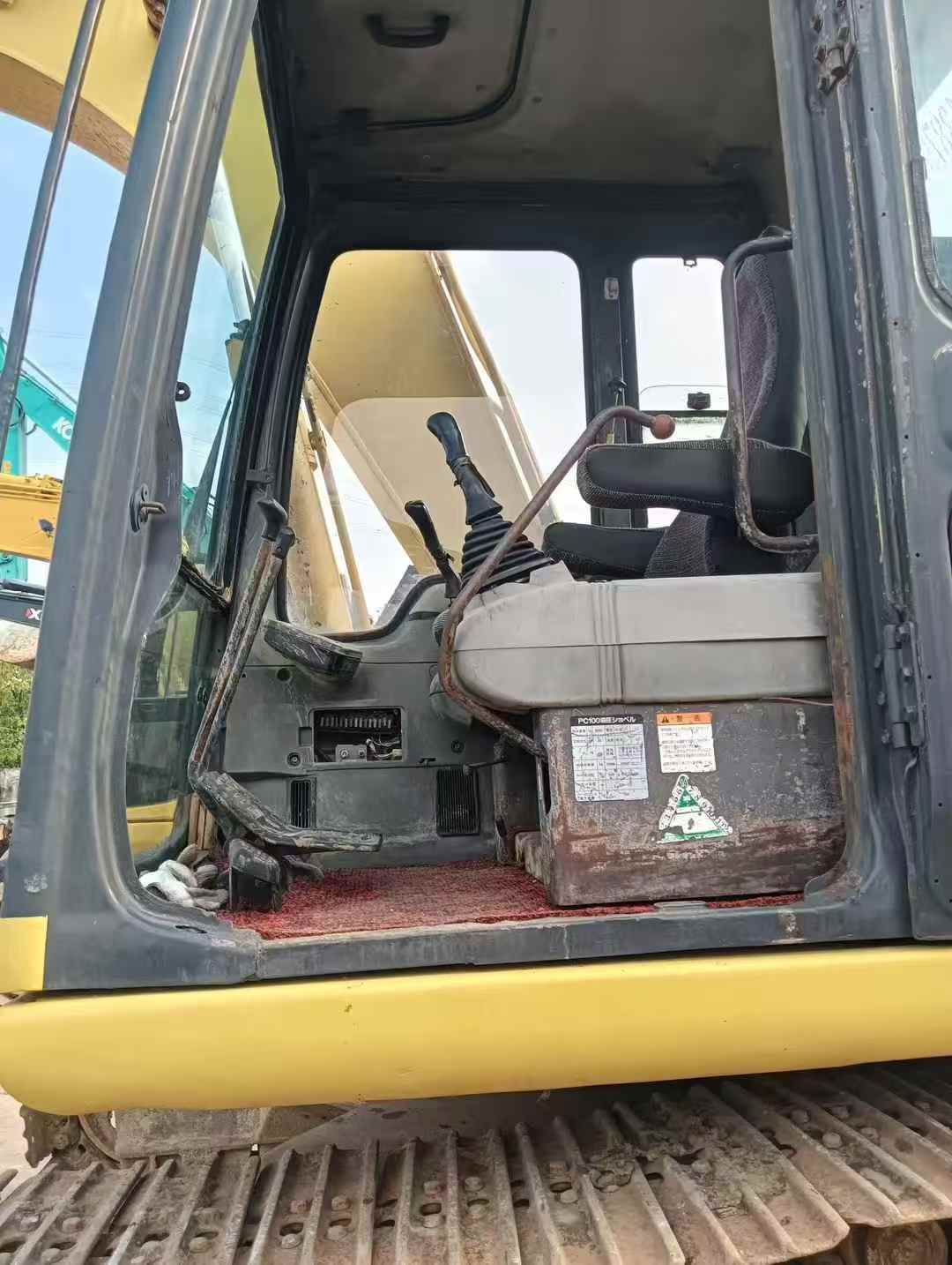 Used Komatsu PW100 Excavator 2016 Model / 7