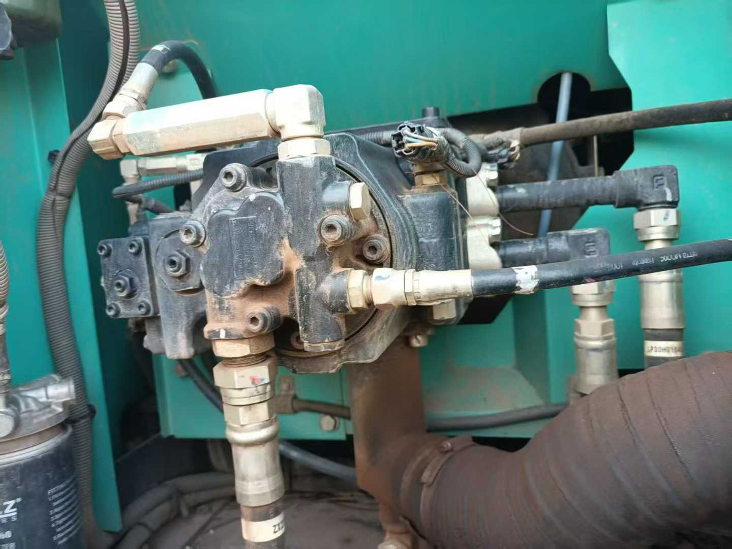 Used Kobelco SK130 Excavator 2018 Model / 6