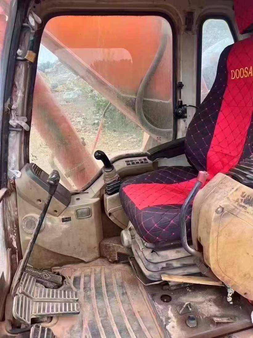 Buy Doosan DX75 Used Excavator / 8 Used Doosan DX75 Excavator 2016 Model / 8