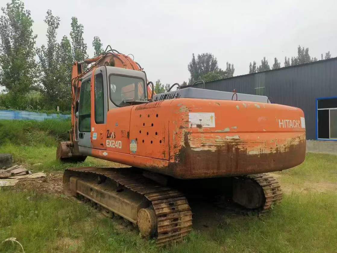 Used Hitachi ZX230-6 Excavator 2016 Model / 5