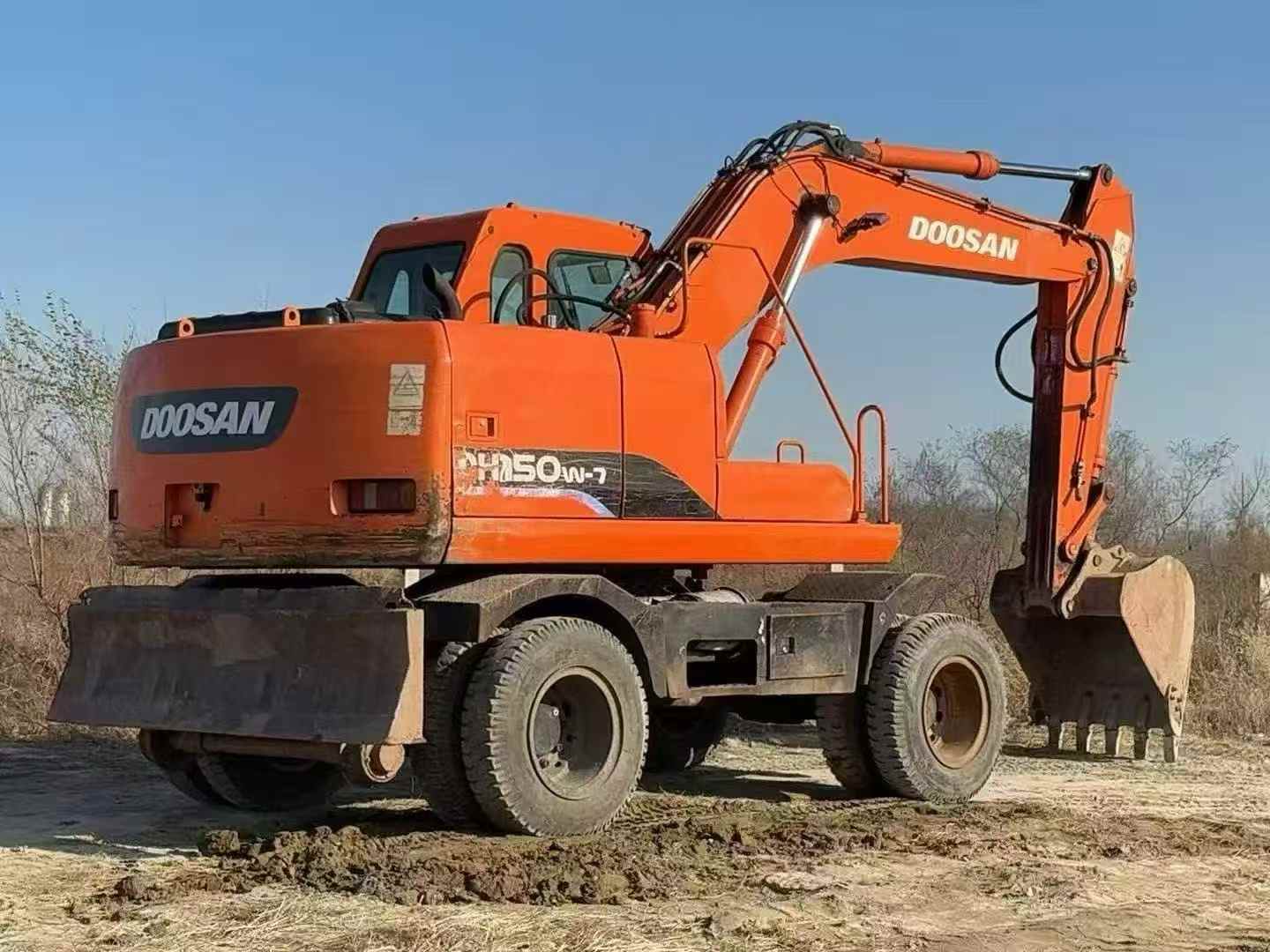 Used Doosan DX15 Excavator 2016 Model / 2