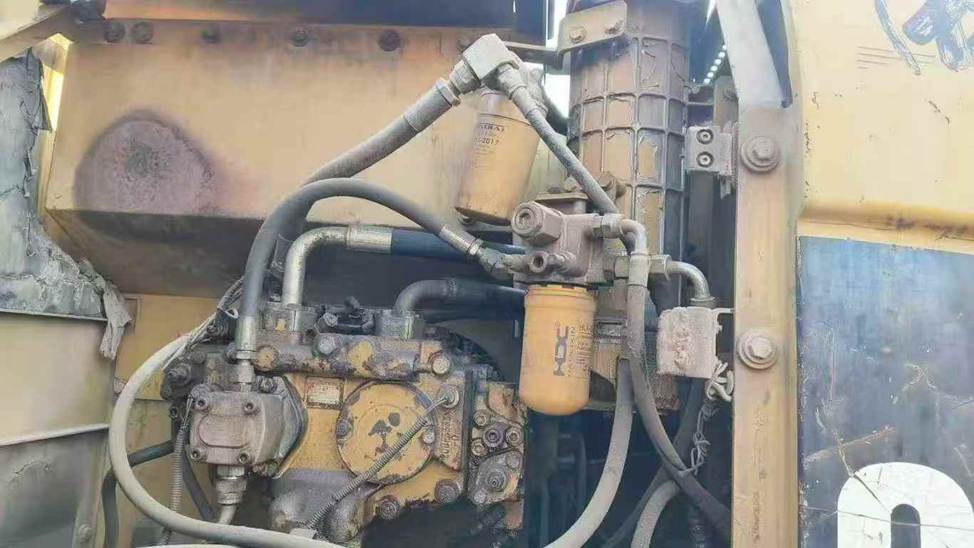 Used Caterpillar 320C Excavator 2016 Model / 4