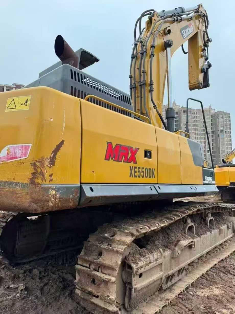Used XCMG XE550DK Excavator 2021 Model / 3